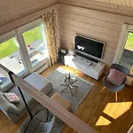 Ihanus 100 M2 Ja Rantasauna Jaerven Rannalla Domek alpejski Kuusamo