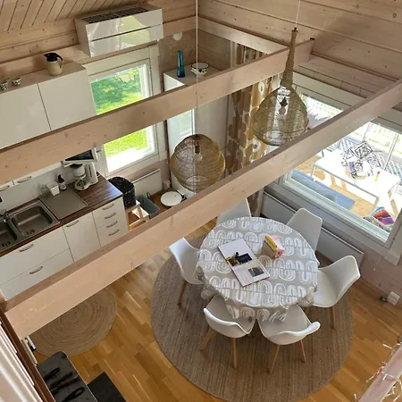 Ihanus 100 M2 Ja Rantasauna Jaerven Rannalla * クーサモ