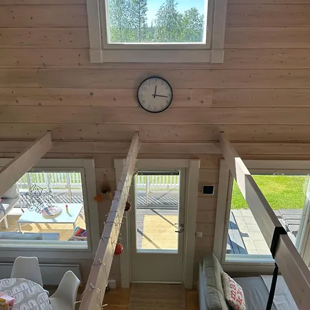 Ihanus 100 M2 Ja Rantasauna Jaerven Rannalla クーサモ