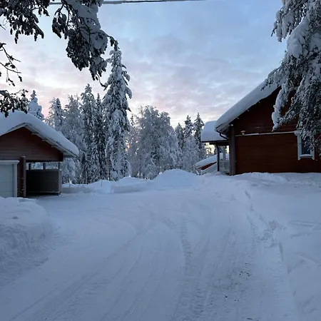Ihanus 100 M2 Ja Rantasauna Jaerven Rannalla