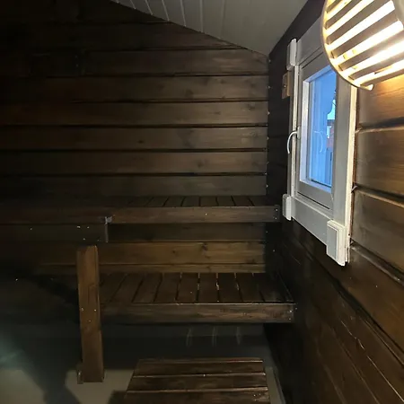 Ihanus 100 M2 Ja Rantasauna Jaerven Rannalla * クーサモ