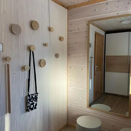 Ihanus 100 M2 Ja Rantasauna Jaerven Rannalla * クーサモ