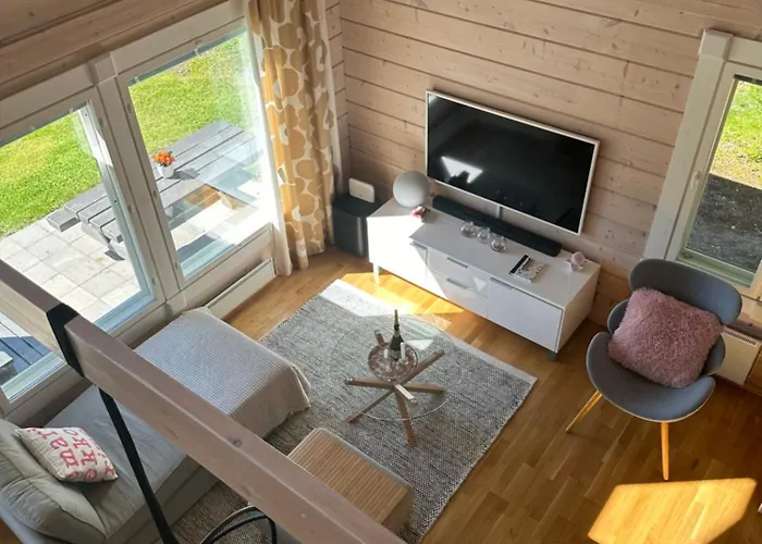 Ihanus 100 M2 Ja Rantasauna Jaerven Rannalla Chalet Kuusamo