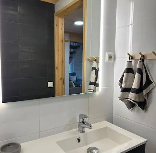 Chalet Ihanus 100 M2 Ja Rantasauna Jaerven Rannalla