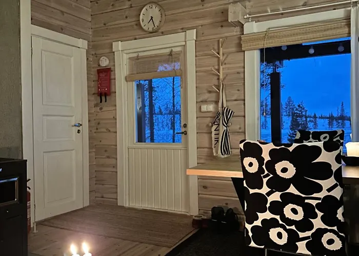 Ihanus 100 M2 Ja Rantasauna Jaerven Rannalla Chalet Kuusamo