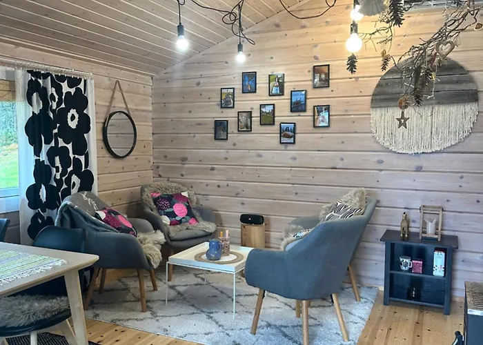 Ihanus 100 M2 Ja Rantasauna Jaerven Rannalla *