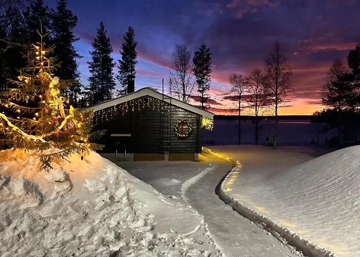 Chalet Ihanus 100 M2 Ja Rantasauna Jaerven Rannalla Kuusamo